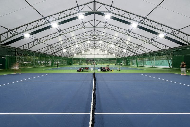 Cover your tennis courts with a fabric structure? Contact Veldeman